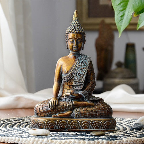 Thai Buddha Meditating Statue